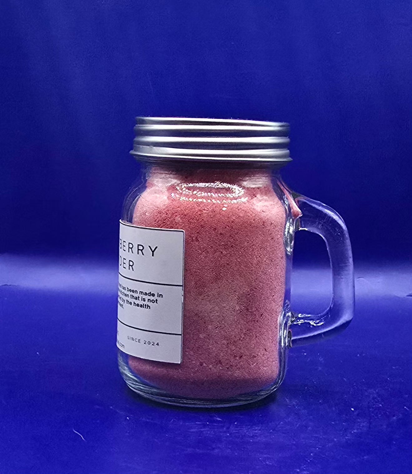 Freeze dried strawberry powder in 4.75 mini jar shaker