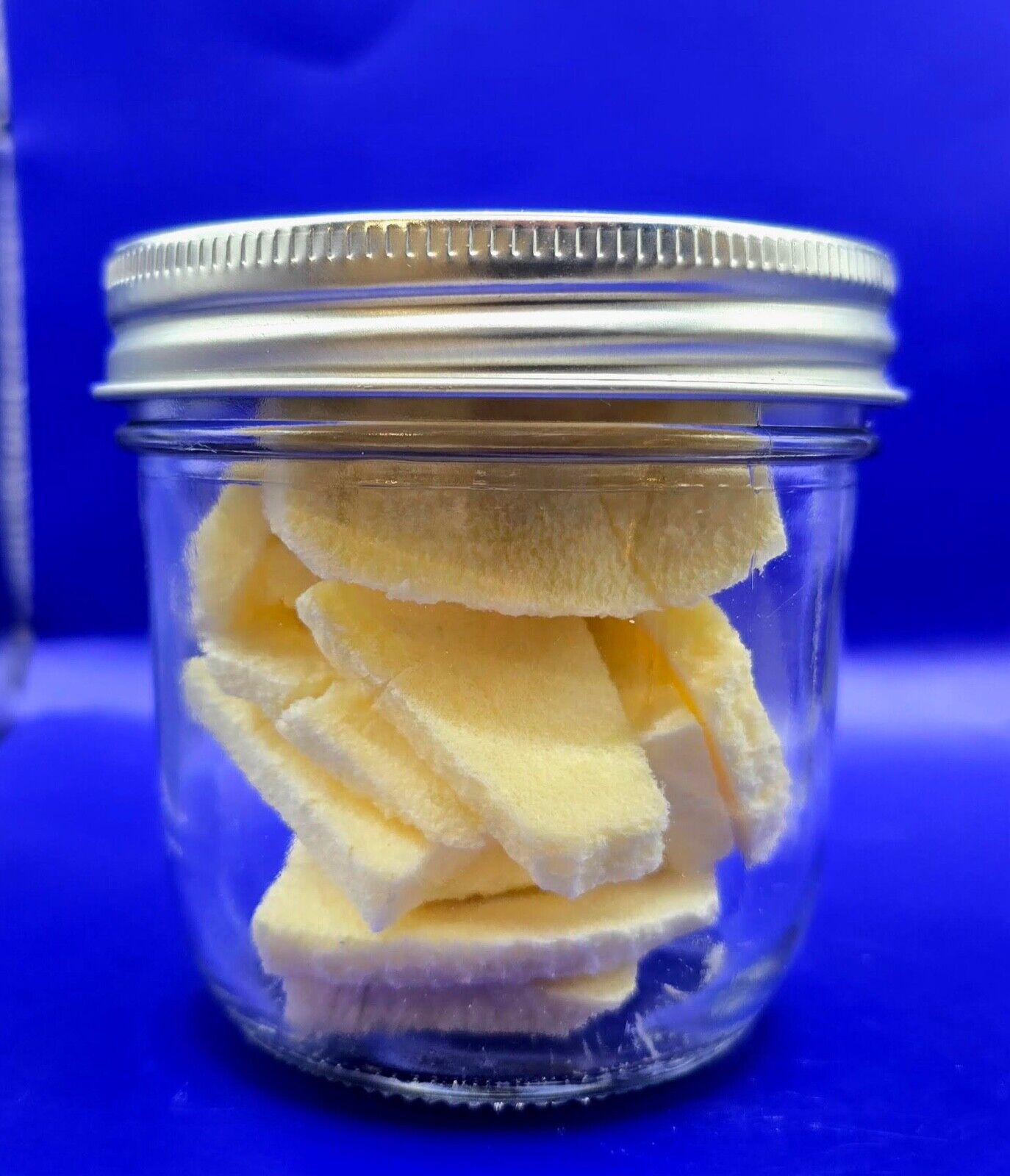 freeze dried ginger gold apple slices in a 8oz mason jar