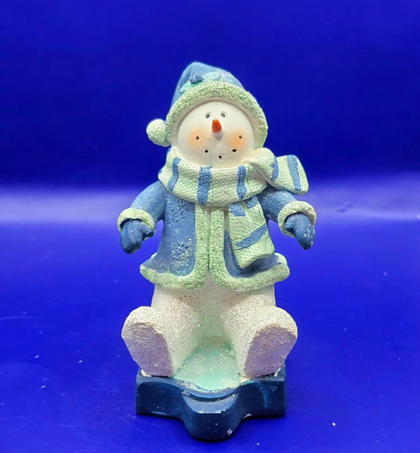 snowmen figurines