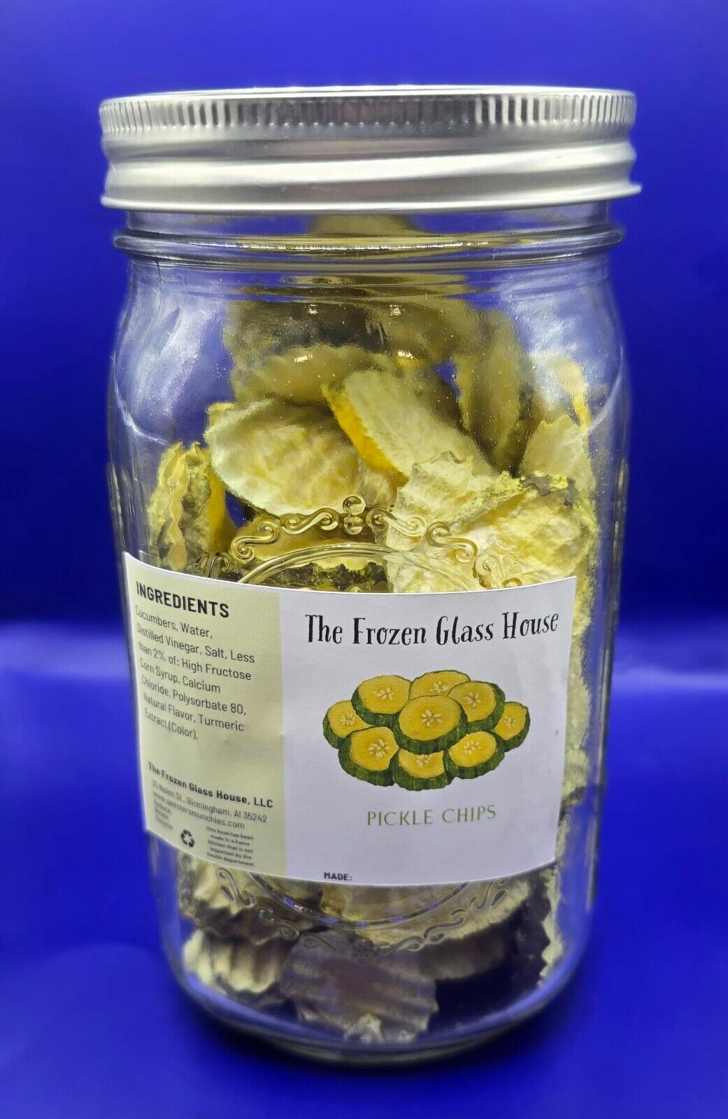 freeze dried pickles in a 24oz mason jar